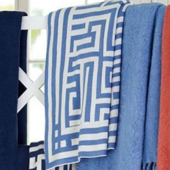 Pottery Barn Bedding Nwt Pottery Barn Blue And White Throw Blanket Poshmark